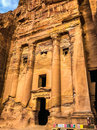 Full Day Hiking Petra (673719)