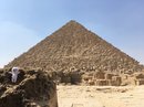 Pyramids of Giza (675601)