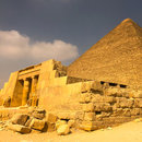 Pyramids of Giza (677222)