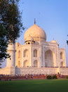 The Taj Mahal (677389)