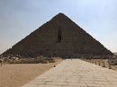 Pyramids of Giza (775120)