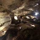 Inner Space Caverns with Wan Shan (994655)