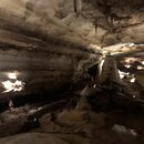 Inner Space Caverns with Wan Shan (997064)