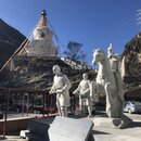 Driving to Xinduqiaocun (986649)