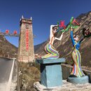 Driving to Xinduqiaocun (984973)