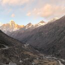 Hiking to The Four Sisters Range (984608)