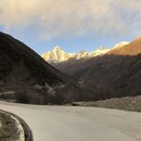 Hiking to The Four Sisters Range (981436)