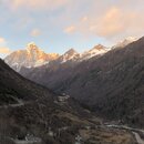 Hiking to The Four Sisters Range (992039)