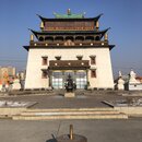 Exploring Ulaanbaatar (982371)