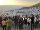 Exploring Chefchaouen (992871)